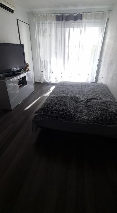 Nouveau Bien Lumineux Tout Confort En Centre Ville Sete Bagian luar foto